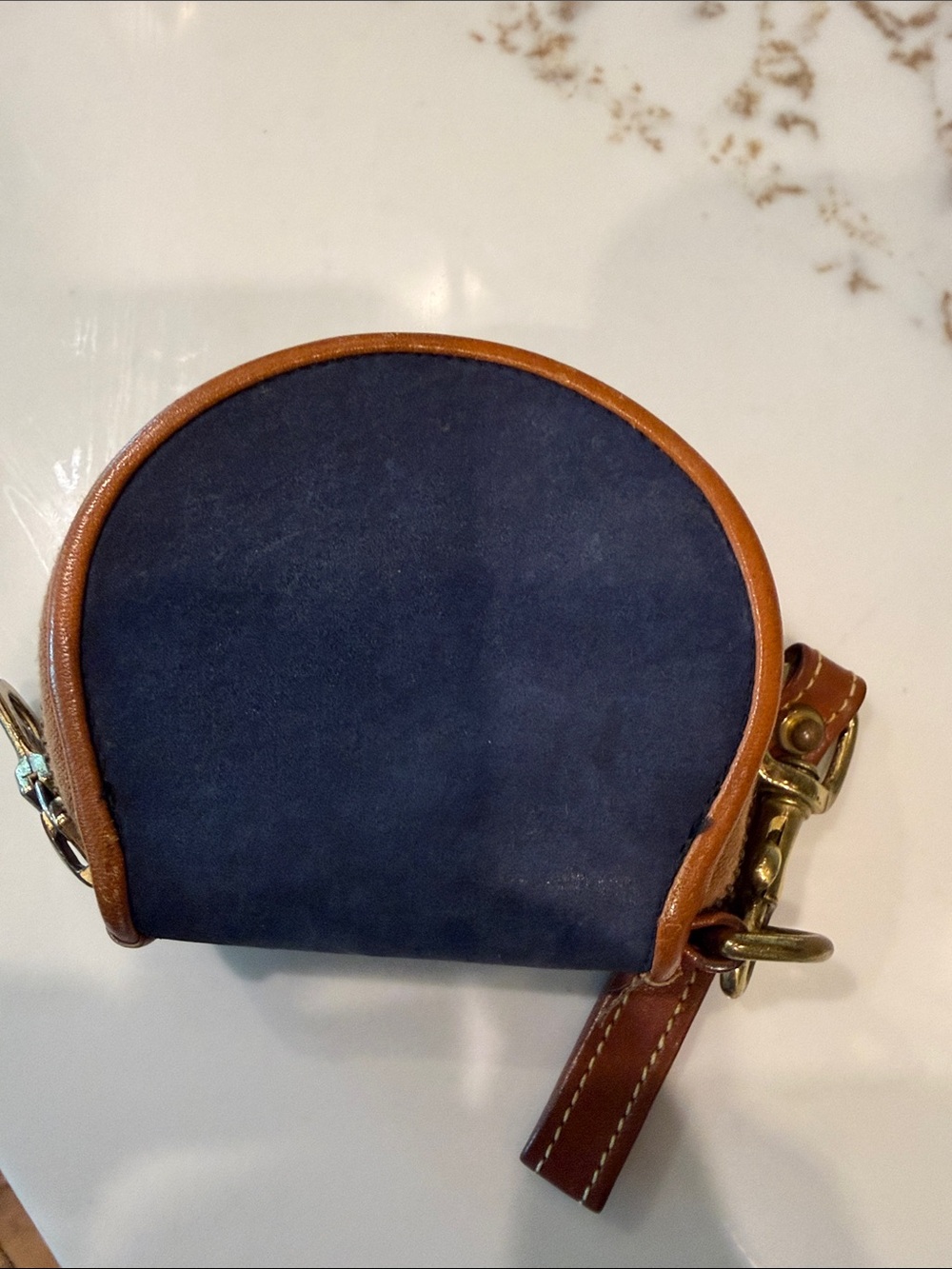 Dooney and Bourne coin purse - Picture 2 of 3